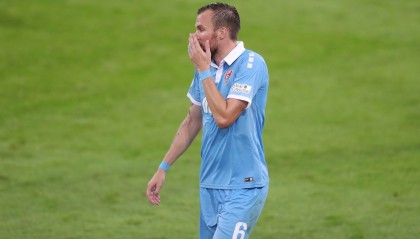 壹号娱乐-大十字：阿斯拉尼非常适合多特，我也在给他发消息推动他加盟多特